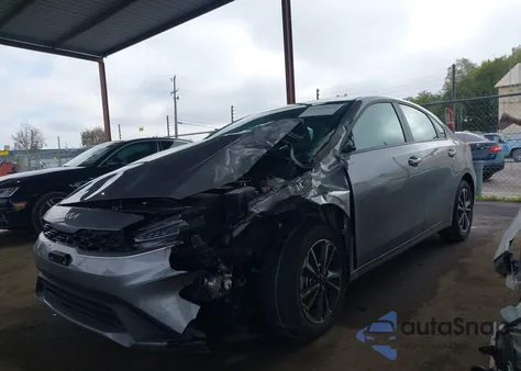 2024 Kia Forte Lxs from USA, damaged, VIN 3KPF24AD3RE725657